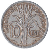 Монета 10 сантимов. 1945 год, Французский Индокитай. (Отметка - "B" - Бомон-ле-Роже). Монета 10 сантимов. 1945 год, Французский Индокитай. (Отметка - "B" - Бомон-ле-Роже).