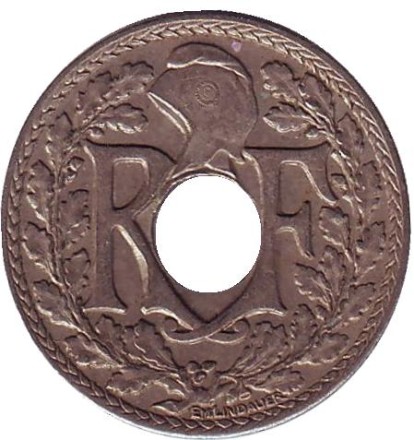 Монета 10 сантимов. 1936 год, Франция. Монета 10 сантимов. 1936 год, Франция.