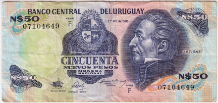 Банкнота 50 новых песо. 1988 год, Уругвай. P-61A(1).