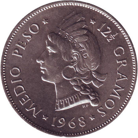 Монета 1/2 песо. 1968 год, Доминиканская республика.