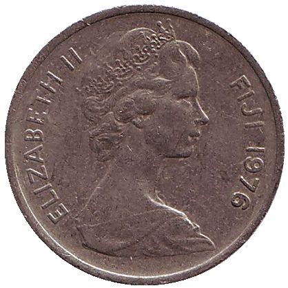 Монета 5 центов. 1976 год, Фиджи. Фиджийский барабан (лали). Монета 5 центов. 1976 год, Фиджи. Фиджийский барабан (лали).