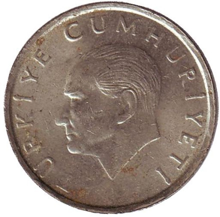 Монета 10000 лир. 1998 год, Турция.