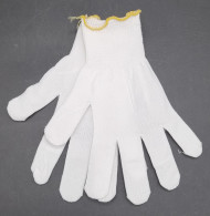 Перчатки нумизматические, нейлоновые.