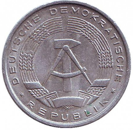 Монета 10 пфеннигов. 1965 год, ГДР.