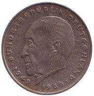Монета 2 марки. 1973 год (F), ФРГ. Конрад Аденауэр. Монета 2 марки. 1973 год (F), ФРГ. Конрад Аденауэр.