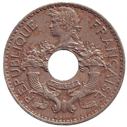 Монета 5 сантимов. 1939 год, Французский Индокитай.