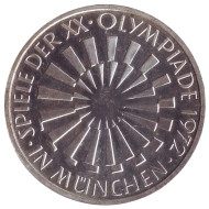 Монета 10 марок, 1972 год, ФРГ. Эмблема "In Munchen". XX Летние Олимпийские игры. Мюнхен-1972. (F). Proof. Монета 10 марок, 1972 год, ФРГ. Эмблема "In Munchen". XX Летние Олимпийские игры. Мюнхен-1972. (F). Proof.