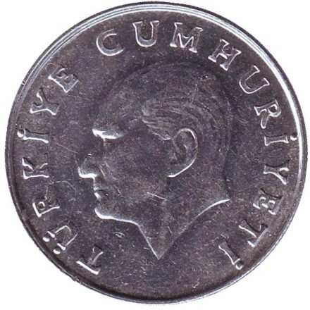 Монета 25 лир. 1985 год, Турция. XF.