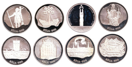 800 лет Риге. Набор из 8 монет номиналом 10 латов. 1995-1998 гг., Латвия.