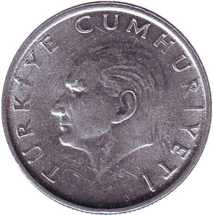 Монета 25 лир. 1988 год, Турция. Монета 25 лир. 1988 год, Турция.