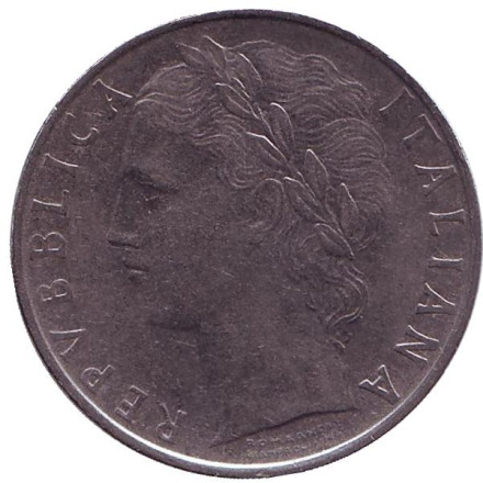 Монета 100 лир. 1961 год, Италия. Богиня мудрости Минерва рядом с оливковым деревом.