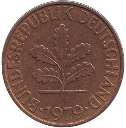 Монета 10 пфеннигов. 1979 год (D), ФРГ. Дубовые листья.