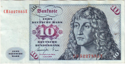 Банкнота 10 марок. 1977 год, ФРГ. Портрет молодого человека. Барк "Горх Фох".