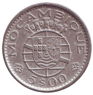 Монета 5 эскудо. 1973 год, Мозамбик в составе Португалии. Монета 5 эскудо. 1973 год, Мозамбик в составе Португалии.