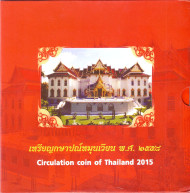 Набор монет Таиланда (9 шт) в буклете с жетоном. 2015 год, Таиланд. Набор монет Таиланда (9 шт) в буклете с жетоном. 2015 год, Таиланд.