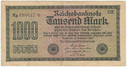 Рейхсбанкнота 1000 марок. 1922 год, Веймарская республика. Белая бумага. Водяной знак - четырёхлистник. Серийный номер - Две буквы, шесть цифр (красные,большие), звёздочка, две буквы. P-76k. 