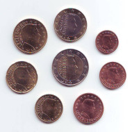 Набор монет евро (8 шт). 2007 год, Люксембург. Набор монет евро (8 шт). 2007 год, Люксембург.