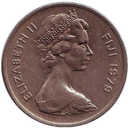 Монета 5 центов. 1979 год, Фиджи. Фиджийский барабан (лали). Монета 5 центов. 1979 год, Фиджи. Фиджийский барабан (лали).
