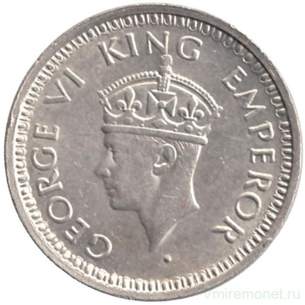 Монета 1/4 рупии. 1945 год, Индия Британская. ("•" - Бомбей, маленькая "5").