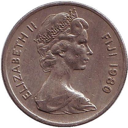 Монета 5 центов. 1980 год, Фиджи. Фиджийский барабан (лали). Монета 5 центов. 1980 год, Фиджи. Фиджийский барабан (лали).