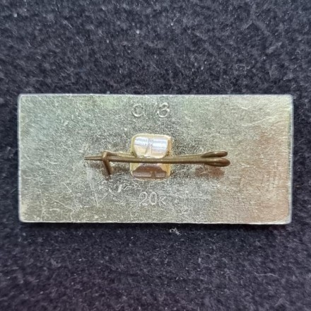 Самолет "ЯК-40". Тип 4. Значок. СССР. (Золотой). Самолет "ЯК-40". Тип 4. Значок. СССР. (Золотой).