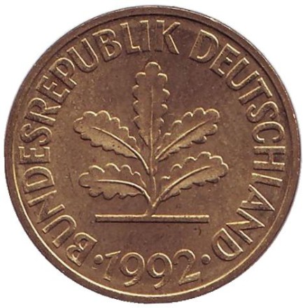 Монета 10 пфеннигов. 1992 год (D), ФРГ. Дубовые листья. Монета 10 пфеннигов. 1992 год (D), ФРГ. Дубовые листья.