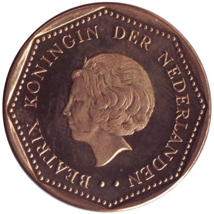 Монета 2,5 гульдена. 2004 год, Нидерландские Антильские острова. Монета 2,5 гульдена. 2004 год, Нидерландские Антильские острова.