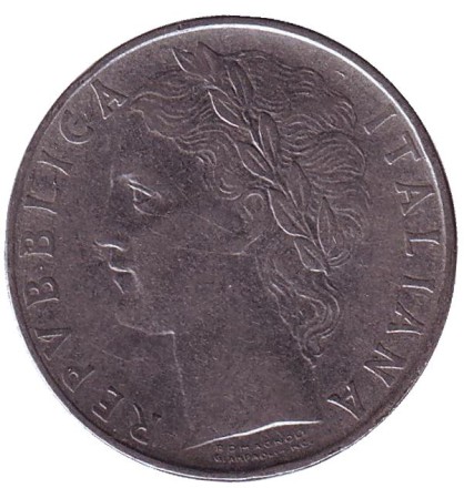 Монета 100 лир. 1958 год, Италия. Богиня мудрости Минерва рядом с оливковым деревом. Монета 100 лир. 1958 год, Италия. Богиня мудрости Минерва рядом с оливковым деревом.