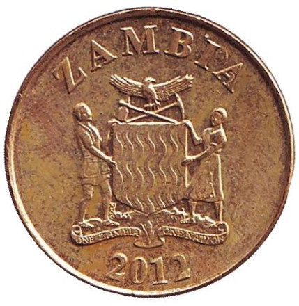 Монета 50 нгве. 2012 год, Замбия. Саванный слон.