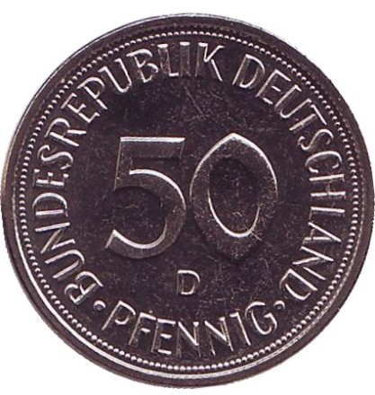 Монета 50 пфеннигов. 1983 год (D), ФРГ. Женщина, сажающая дуб.