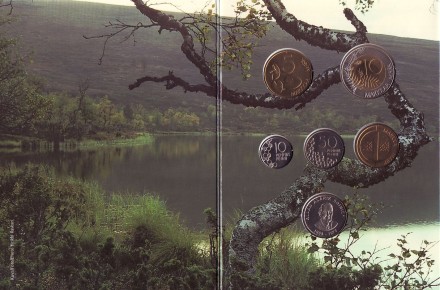 Набор монет Финляндии в буклете (5 шт., с жетоном), 1998 год, Финляндия. Набор монет Финляндии в буклете (5 шт., с жетоном), 1998 год, Финляндия.