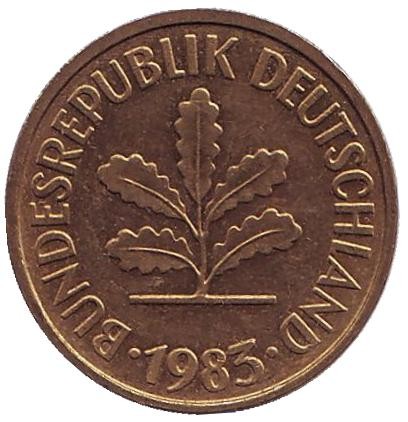 Монета 5 пфеннигов. 1983 год (F), ФРГ. Дубовые листья. Монета 5 пфеннигов. 1983 год (F), ФРГ. Дубовые листья.