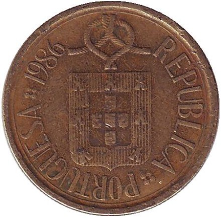 Монета 5 эскудо. 1986 год, Португалия.