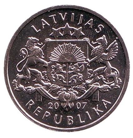 Монета 1 лат, 2007 год, Латвия. Сова (застежка, совиная фибула). Монета 1 лат, 2007 год, Латвия. Сова (застежка, совиная фибула).