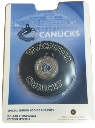Хоккейный клуб "Ванкувер Кэнакс". Цветная монета номиналом 1 доллар в шайбе. 2008 год, Канада.