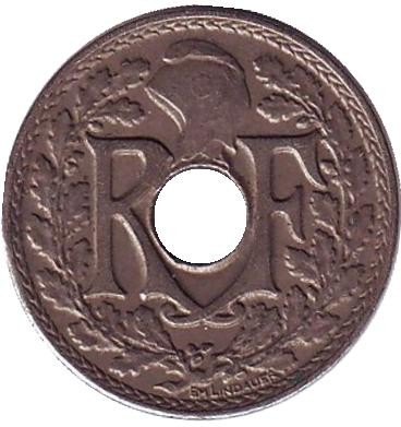 Монета 5 сантимов. 1923 год, Франция. (рог изобилия) Монета 5 сантимов. 1923 год, Франция. (рог изобилия)