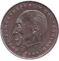 Монета 2 марки. 1981 год (J), ФРГ. Конрад Аденауэр. Монета 2 марки. 1981 год (J), ФРГ. Конрад Аденауэр.