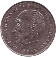 Конрад Аденауэр. Монета 2 марки. 1981 год (J), ФРГ. Из обращения.