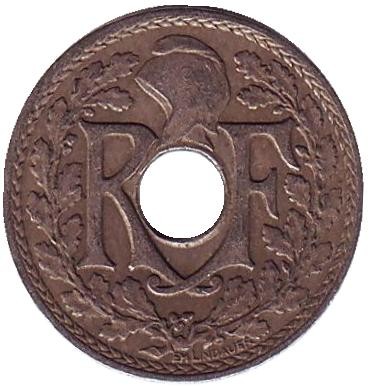 Монета 5 сантимов. 1924 год, Франция. (молния) Монета 5 сантимов. 1924 год, Франция. (молния)