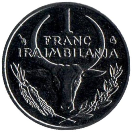 Монета 1 франк. 2002 год, Мадагаскар. Буйвол. Пуансеттия.