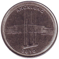 Монета 1000 рупий. 2010 год, Индонезия. Анклунг. Монета 1000 рупий. 2010 год, Индонезия. Анклунг.