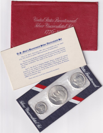 Набор из 3-х монет номиналами 25, 50 центов и 1 доллар. 1976 год, США. 200 лет независимости.