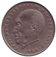 Монета 2 марки. 1971 год (J), ФРГ. Конрад Аденауэр. Монета 2 марки. 1971 год (J), ФРГ. Конрад Аденауэр.