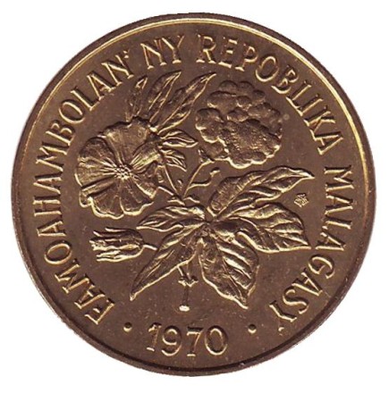 Монета 20 франков. 1970 год, Мадагаскар. UNC. Буйвол. Хлопок.