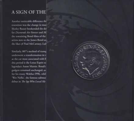 Монета 5 фунтов. 2023 год, Великобритания. Джеймс Бонд, агент 007. Lotus Esprit. В буклете.