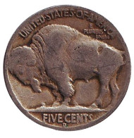Монета 5 центов. 1935 год (D), США. Бизон. Индеец. Монета 5 центов. 1935 год (D), США. Бизон. Индеец.