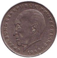 Монета 2 марки. 1971 год (F), ФРГ. Конрад Аденауэр. Монета 2 марки. 1971 год (F), ФРГ. Конрад Аденауэр.
