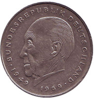 Монета 2 марки. 1981 год (F), ФРГ. Конрад Аденауэр. Монета 2 марки. 1981 год (F), ФРГ. Конрад Аденауэр.