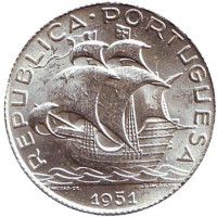 Парусник. Монета 2,5 эскудо. 1951 год, Португалия. UNC.