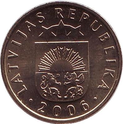 Монета 5 сантимов, 2006 год, Латвия. UNC. Монета 5 сантимов, 2006 год, Латвия. UNC.